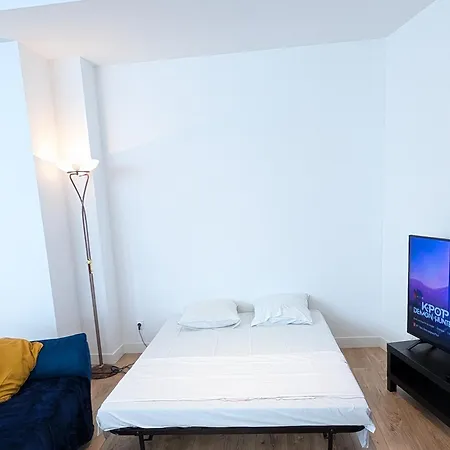 Appartement Le Porchaire - 2ch - Elegant Spacieux Et Calme Au Centre De - Futuroscope A 20 Min *